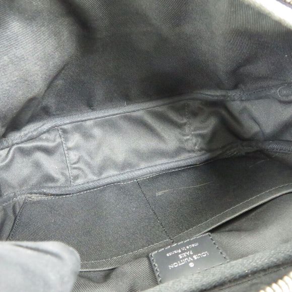 LOUIS VUITTON Monogram Eclipse Shoulder bag - Picture 6 of 9